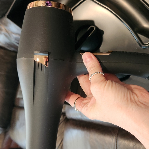 Black Hair Dryer by N:P Beautiful - Picture 8 of 10